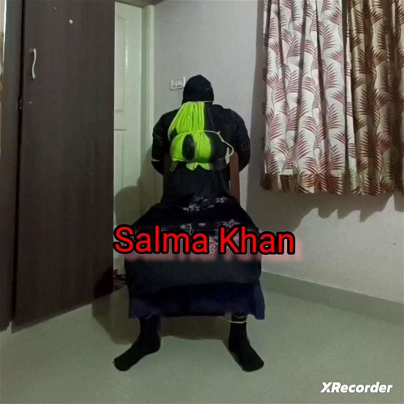 Salma Chair Tie - Struggle