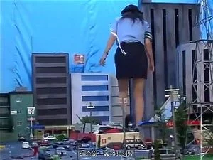 Japanese Giantess Policewoman Crushes City
