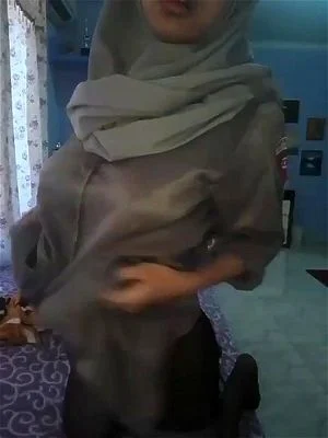 hijabi thumbnail