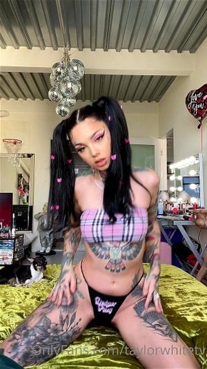 Watch from 0:00:34