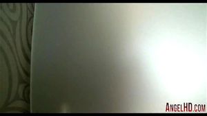Ab 0:00:30 ansehen