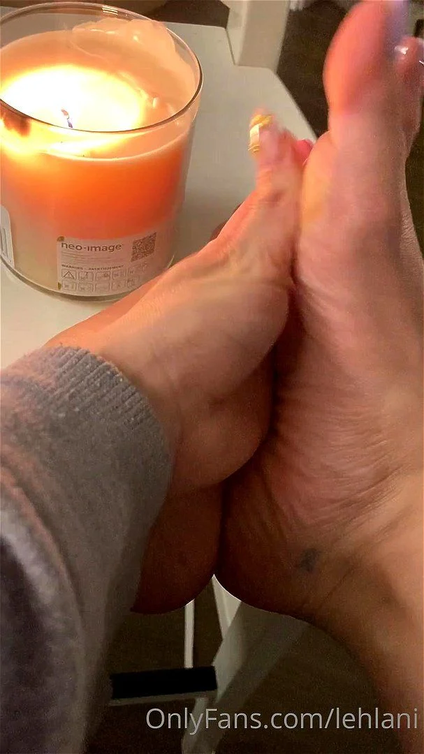 Kehlani lavender toes