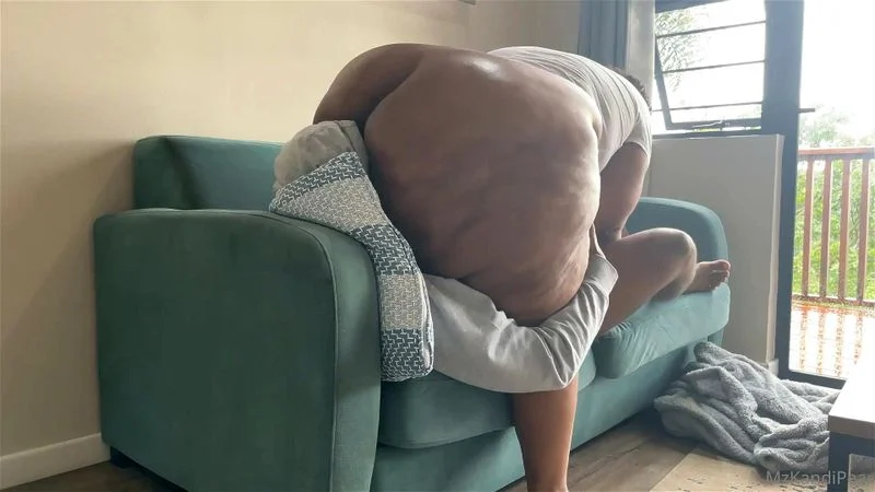 big huge booty big huge booty