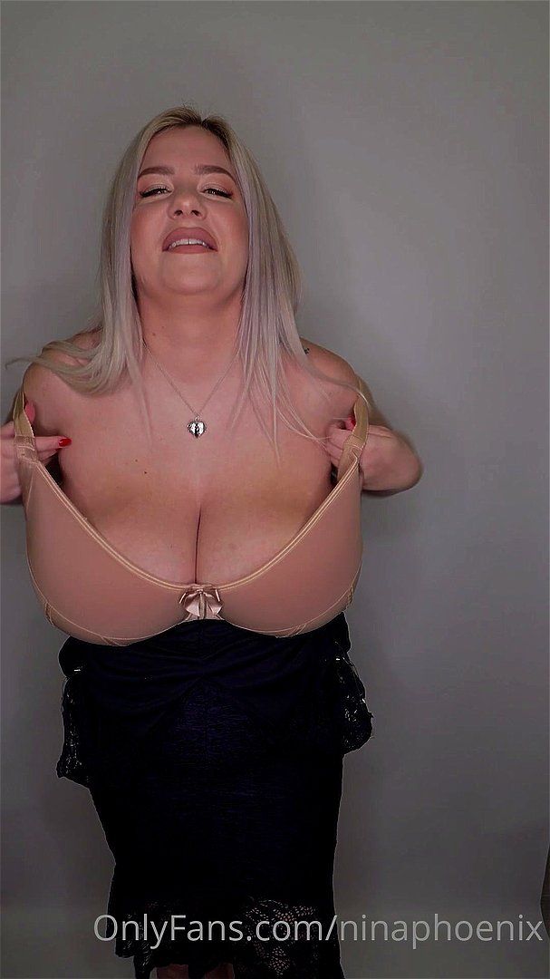 Huge Tits Pregnant Huge Tits Pregnant