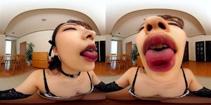 Kissing thumbnail