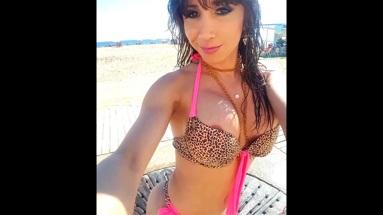 Watch FOTOS EN LA PLAYA DE BARCELONA - Tranny, Shemale, Fotoshoot Porn -  SpankBang