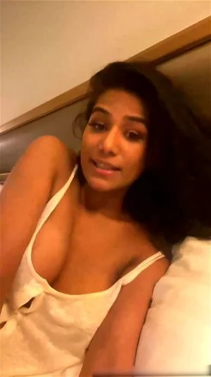 Poonam Pandey thumbnail