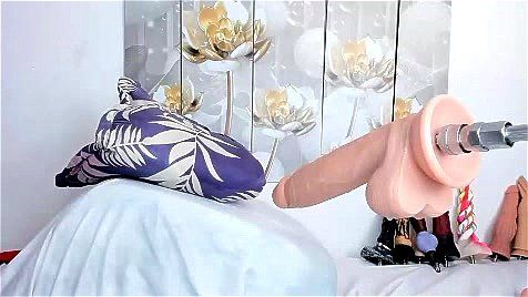 anal latina