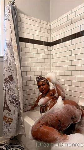 Diamond Monroe taking a bath