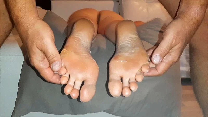Anal fuck- GF cum on her dry big soles, jerktime Anal fuck- GF cum on her dry big soles, jerktime