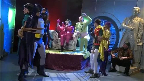 Catwoman helps Batman