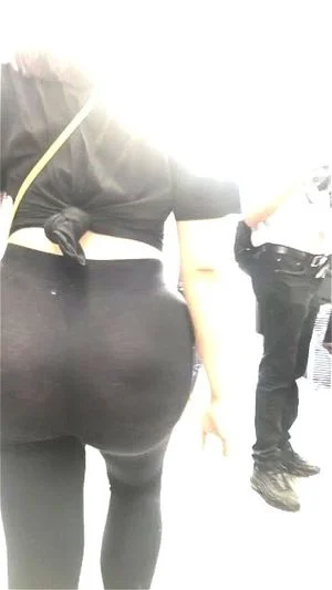 The best candid ass ever!!!