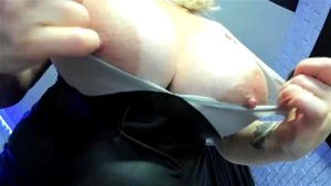 huge udders thumbnail