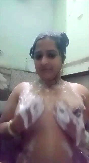 Bath Time show Pussy And Boobs