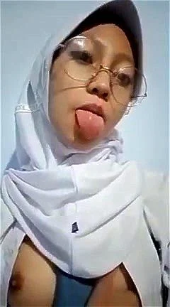 Watch Jilbab Kacamata Sma Mainin Tetek Smp Jilbab Small Tits  