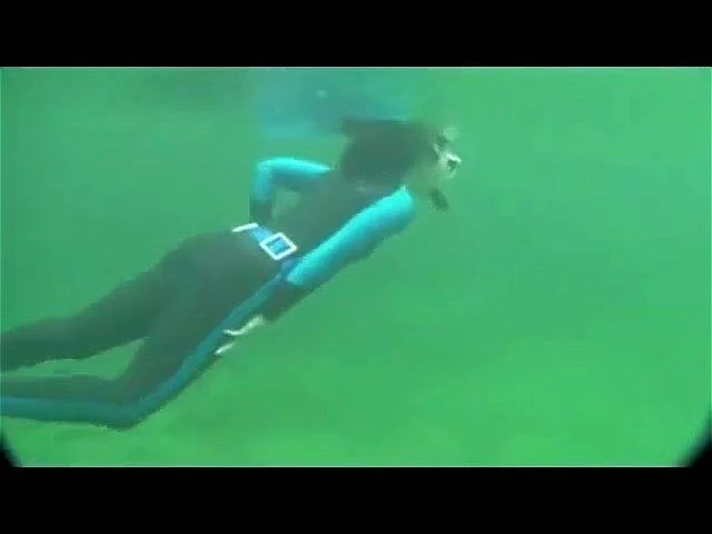 underwater spandex 2