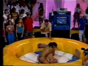 Oil wrestling thumbnail