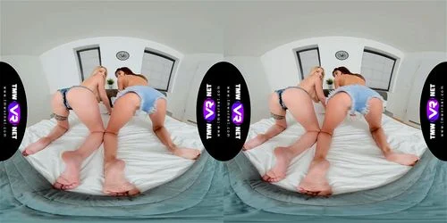 masturbation, 180° in virtual reality, lesbian, spanking