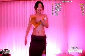 Watch from 0:01:04