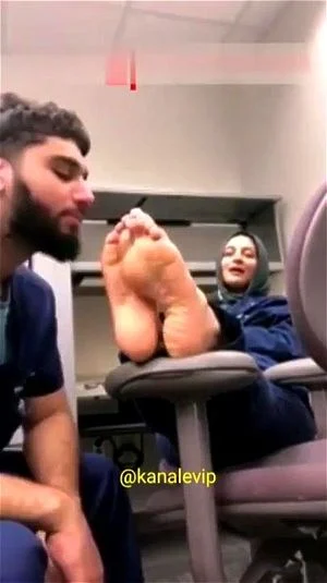 Foot worship thumbnail