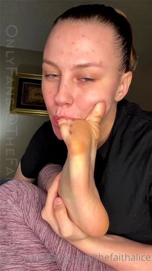 Self foot worship thumbnail