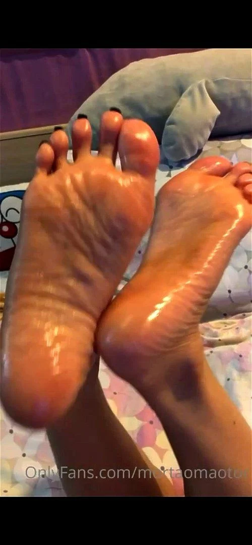 wrinkled soles, asian, pov, oiled soles
