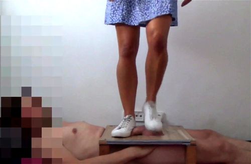 Sneakers Cock Crush: Amateur, Fetish & Foot Fetish Porn - SpankBang