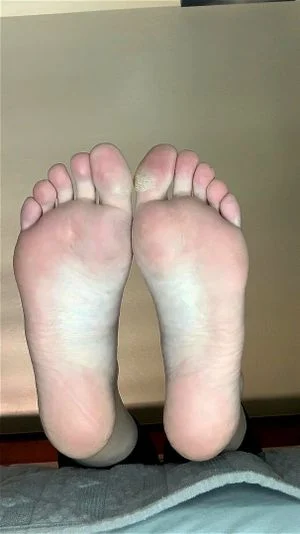 Rough Feet / Yellow Soles thumbnail