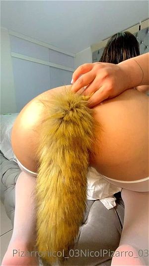 Tail thumbnail