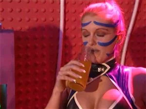 Victoria Holloway - Star Whores Episode 8