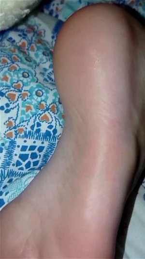 Her sexy feet makes me cum in her socks