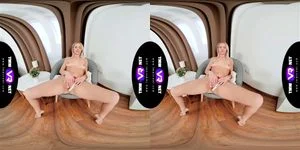 Amy Douxxx vr/non vr thumbnail