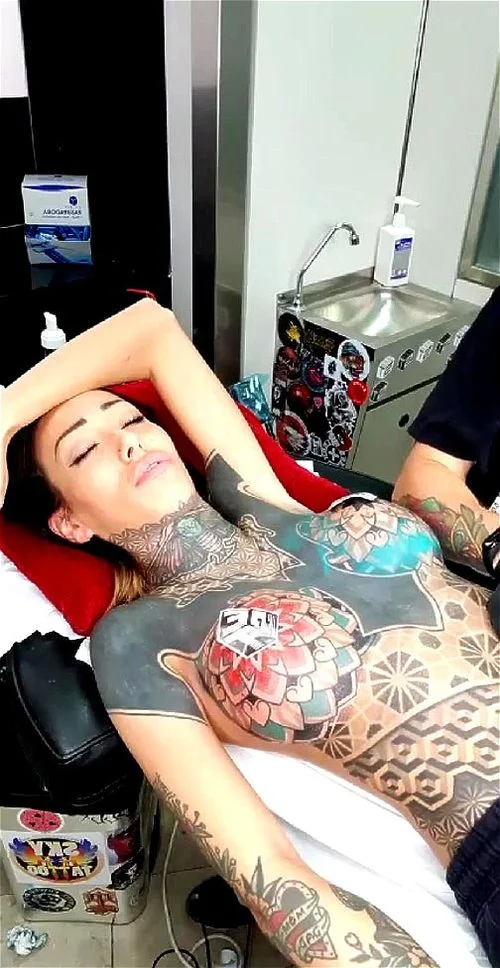 Эротические и мрачные татуировки от художницы » BigPicture