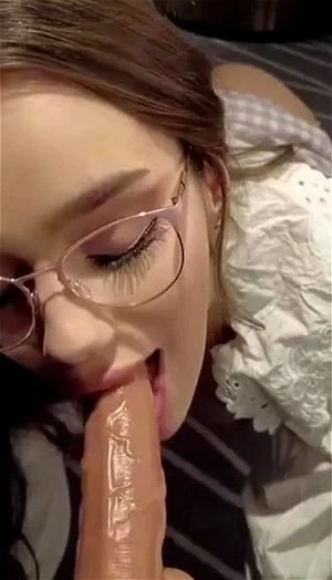 Horny Pussy Squirting Hard With Dildo (ONLYFANS)