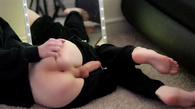 Femboy With Big Dick Plays With Themselves Until They Cum Femboy With Big Dick Plays With Themselves Until They Cum