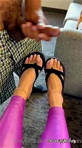 Asian feet's thumbnail