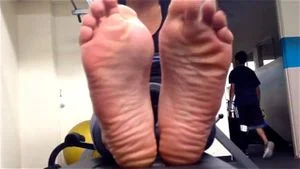 Feet thumbnail