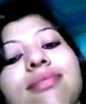 indian girl showing boobs