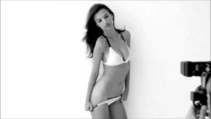 emily ratajkowski thumbnail