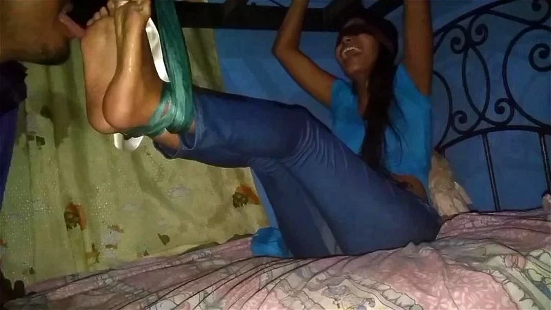 Tickle Girl Tickle Girl