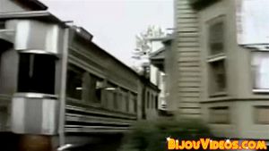 Watch from 0:00:32