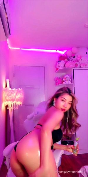 Watch from 0:00:17