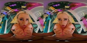 Kendra Sunderland thumbnail