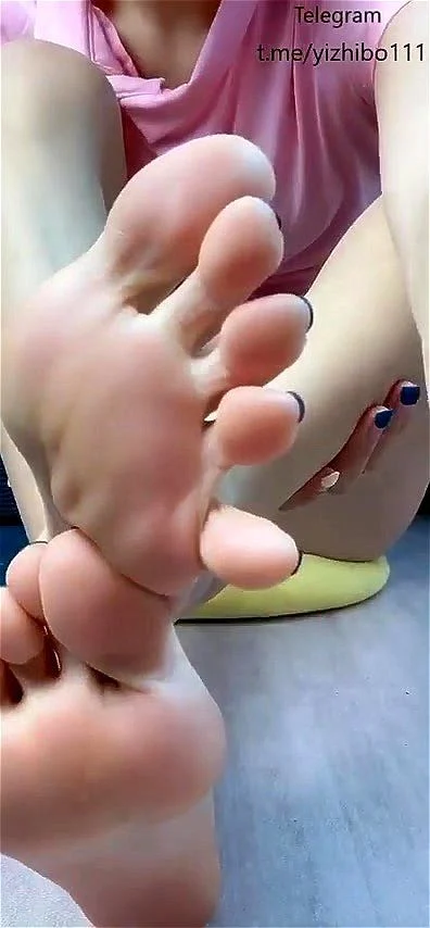 chinese feet thumbnail