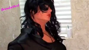 Mature Tranny thumbnail