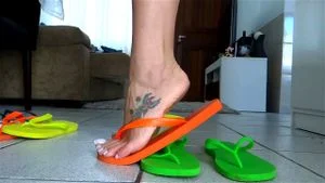 Slides Sandals Slippers N Shoes thumbnail