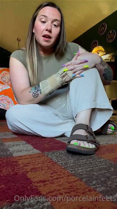 Chubby Sandals Porn - Watch Chubby Sandals to Bare - Feet, Toes, Soles Porn - SpankBang