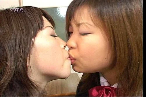 Japanese Lesbian Kissing thumbnail