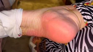 Female feet fetish thumbnail