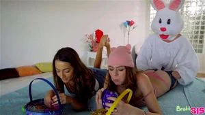 teen threesome thumbnail